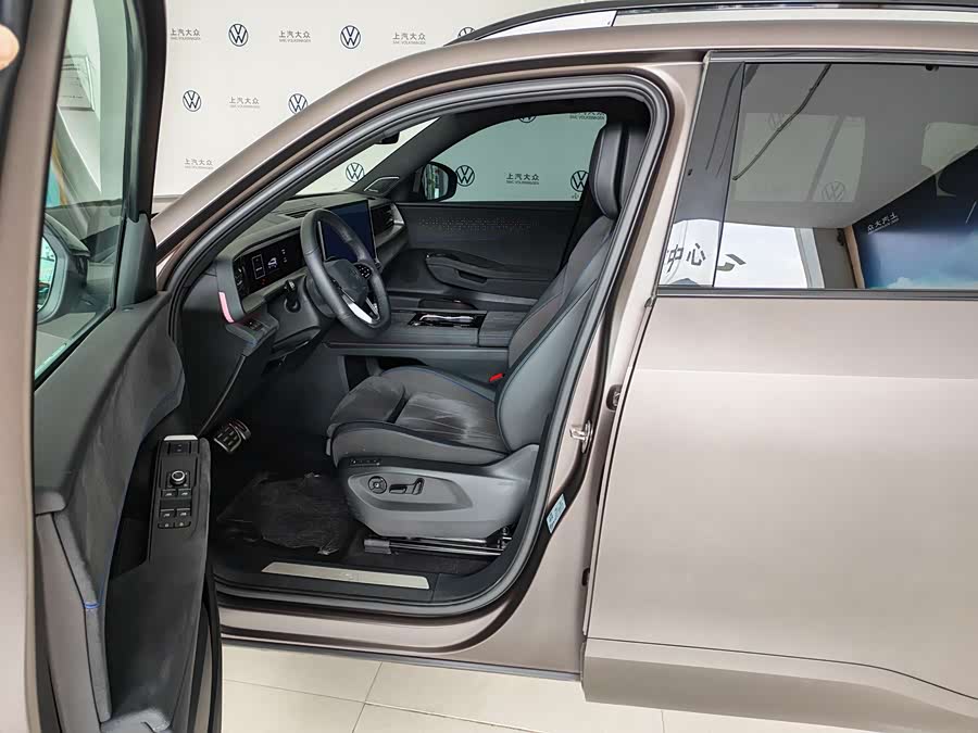 Volkswagen Teramont 2025, фото 3