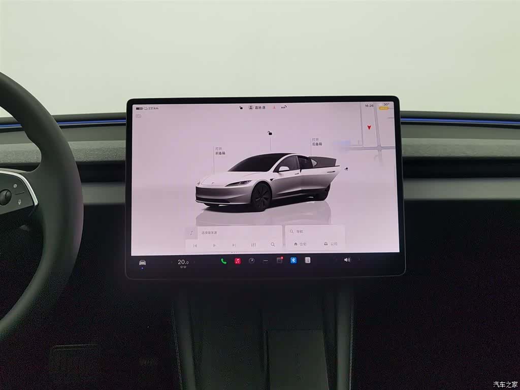 Tesla Model 3, 2025 12