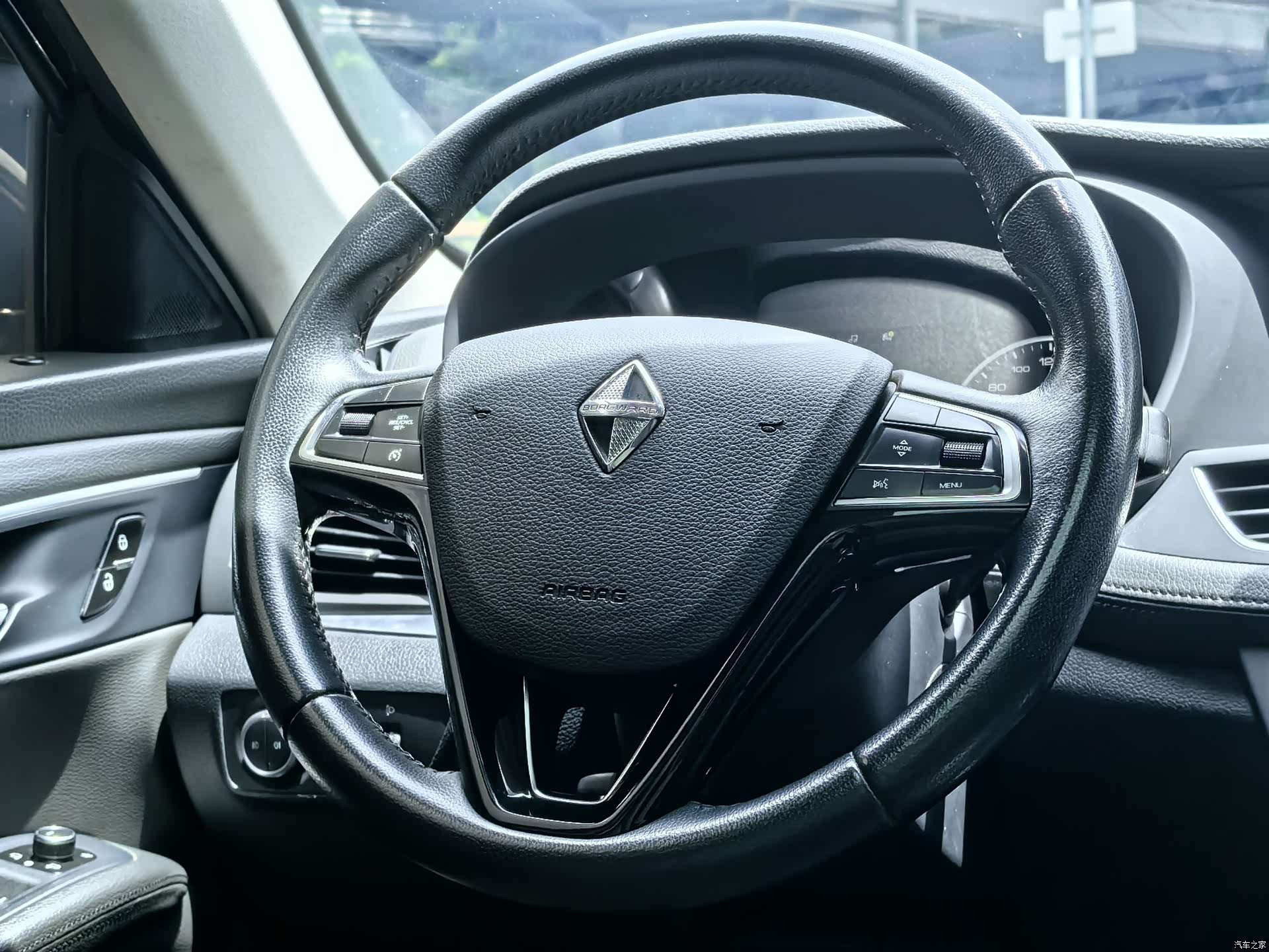 BaoWoQiChe BX7, 2019 33