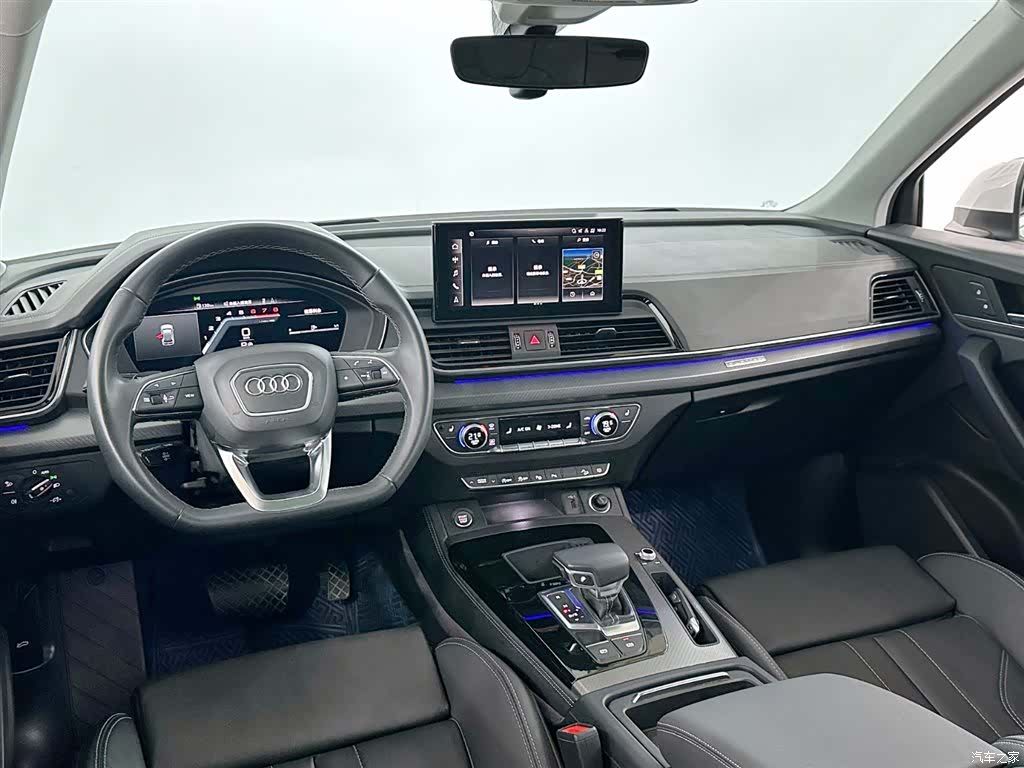 Audi Q5L, 2022 11