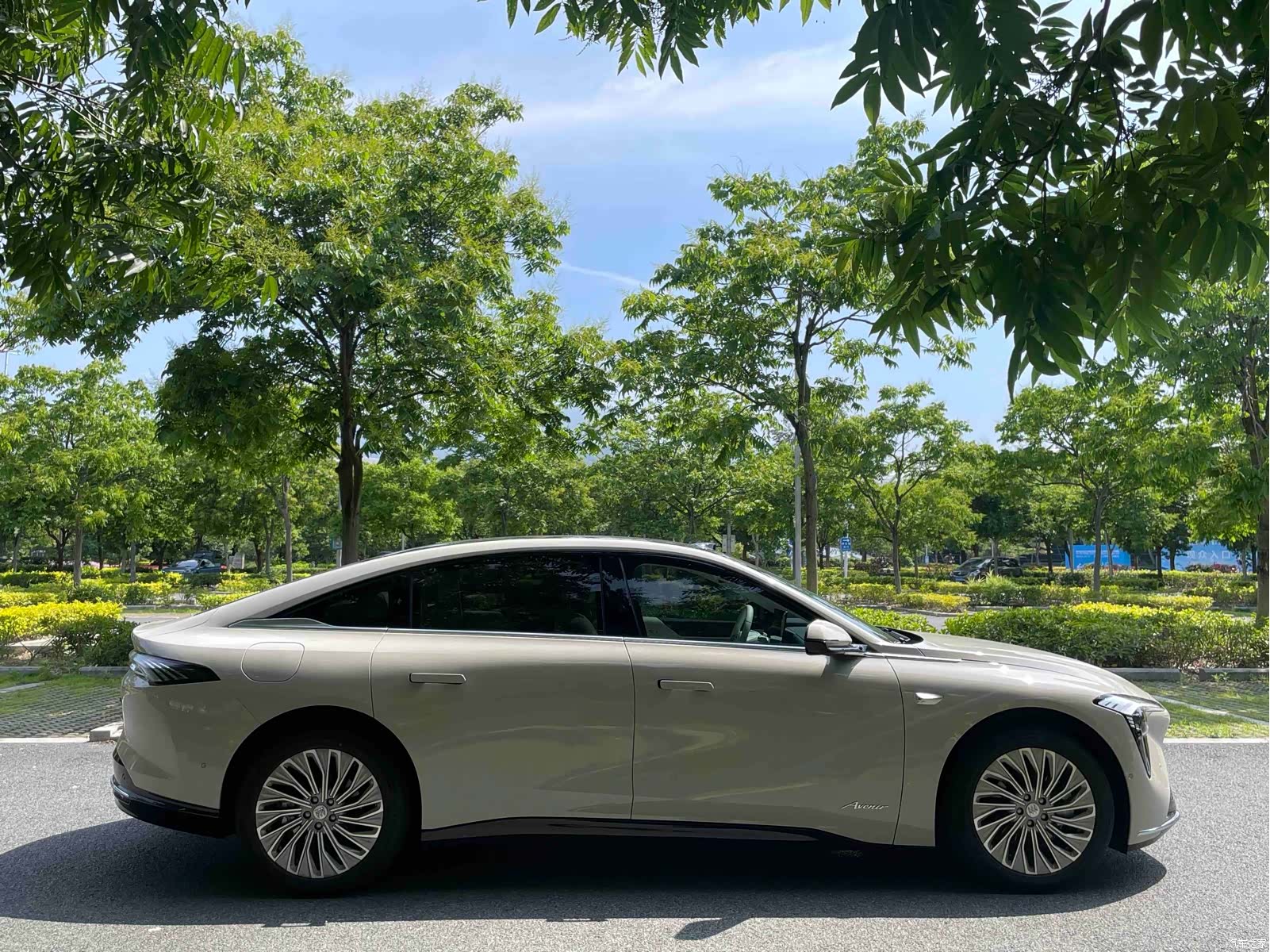 Buick L7, 2025 10
