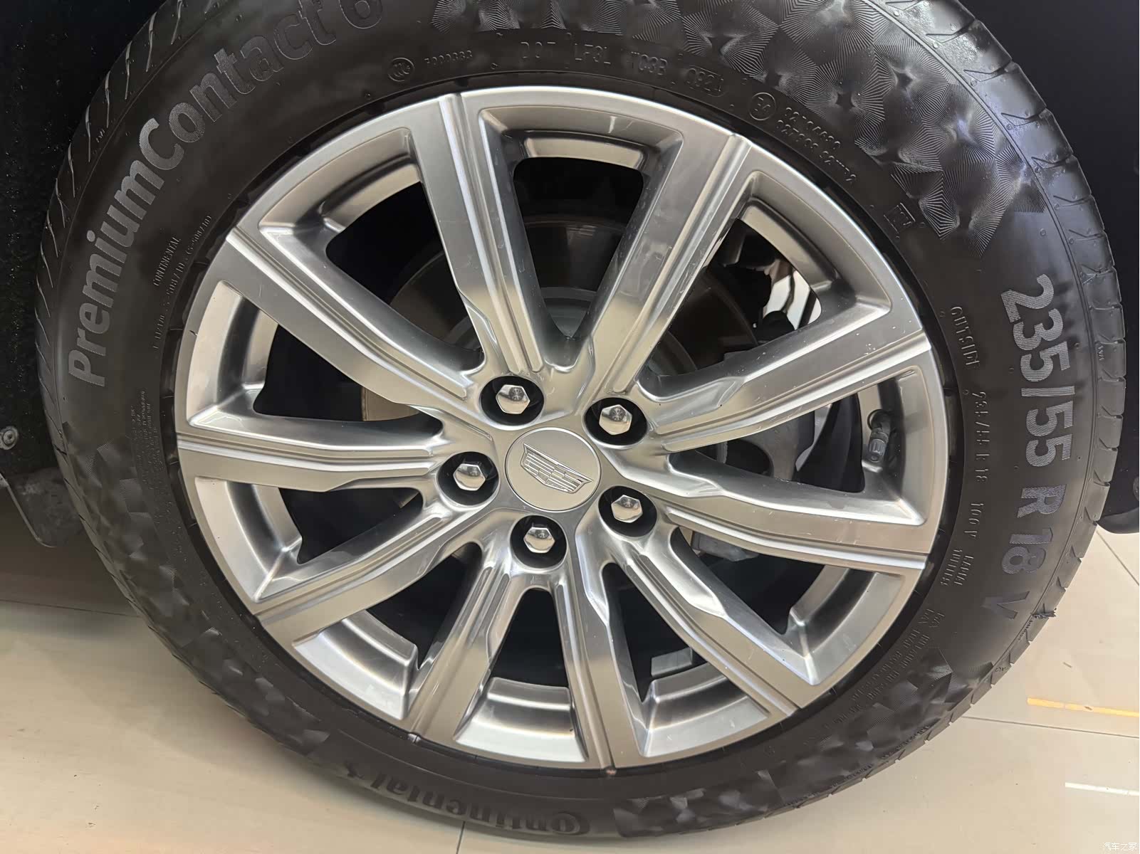 Cadillac XT4, 2021 13
