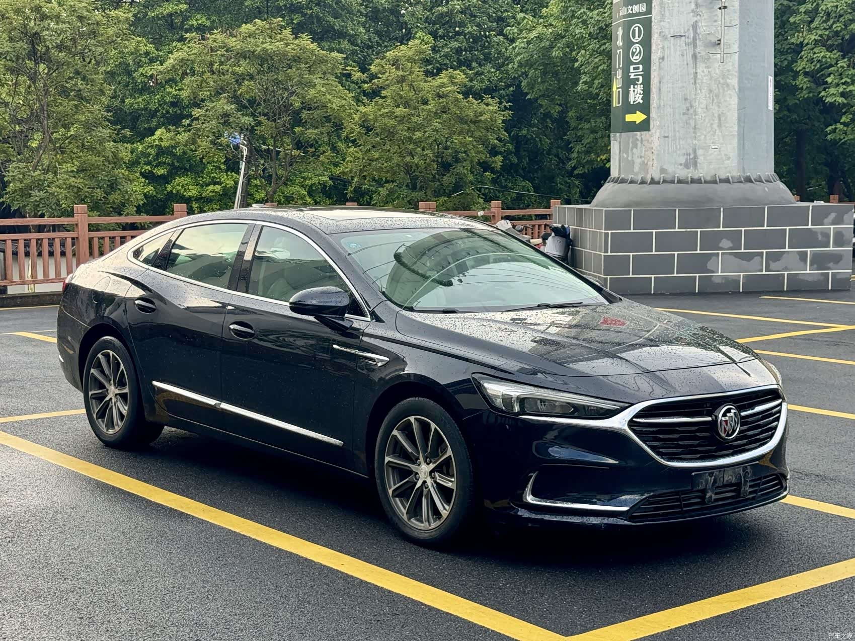 Buick LaCrosse, 2020 все фото