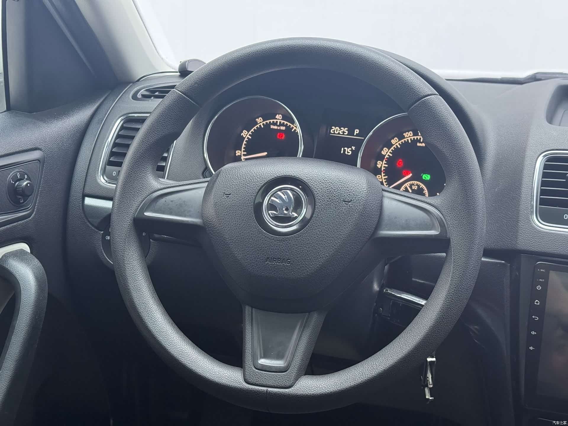 Skoda Yeti, 2018 8