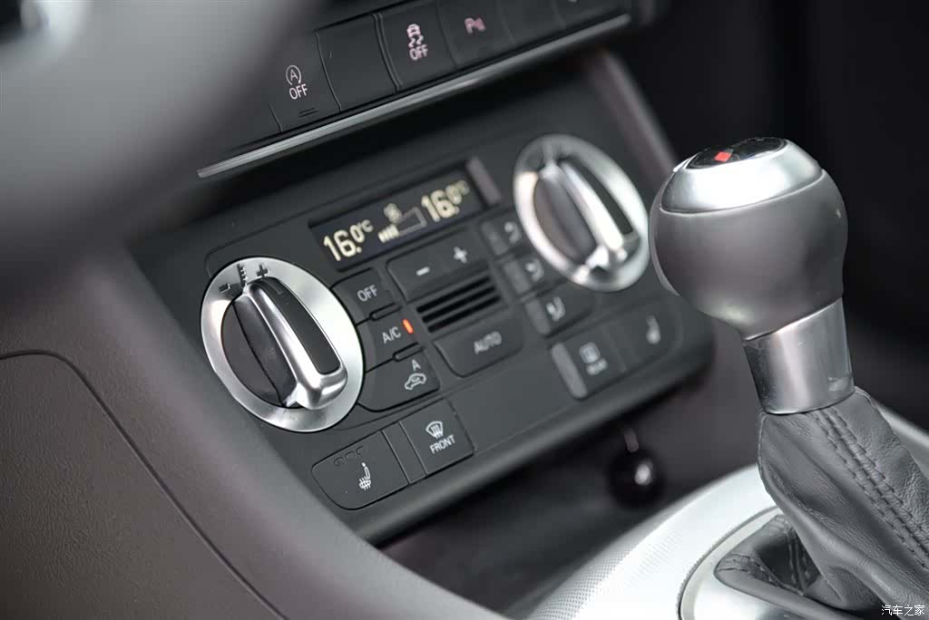 Audi Q3, 2015 9