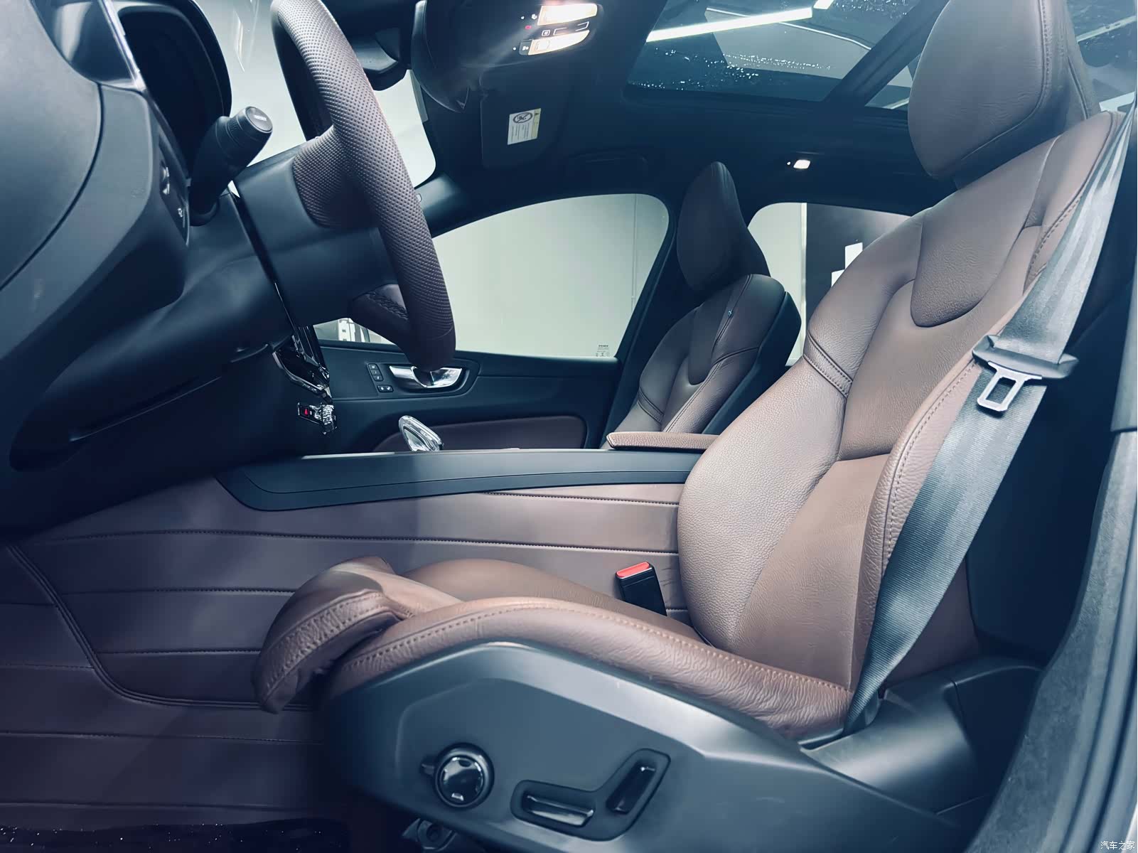 Volvo XC60, 2021 8