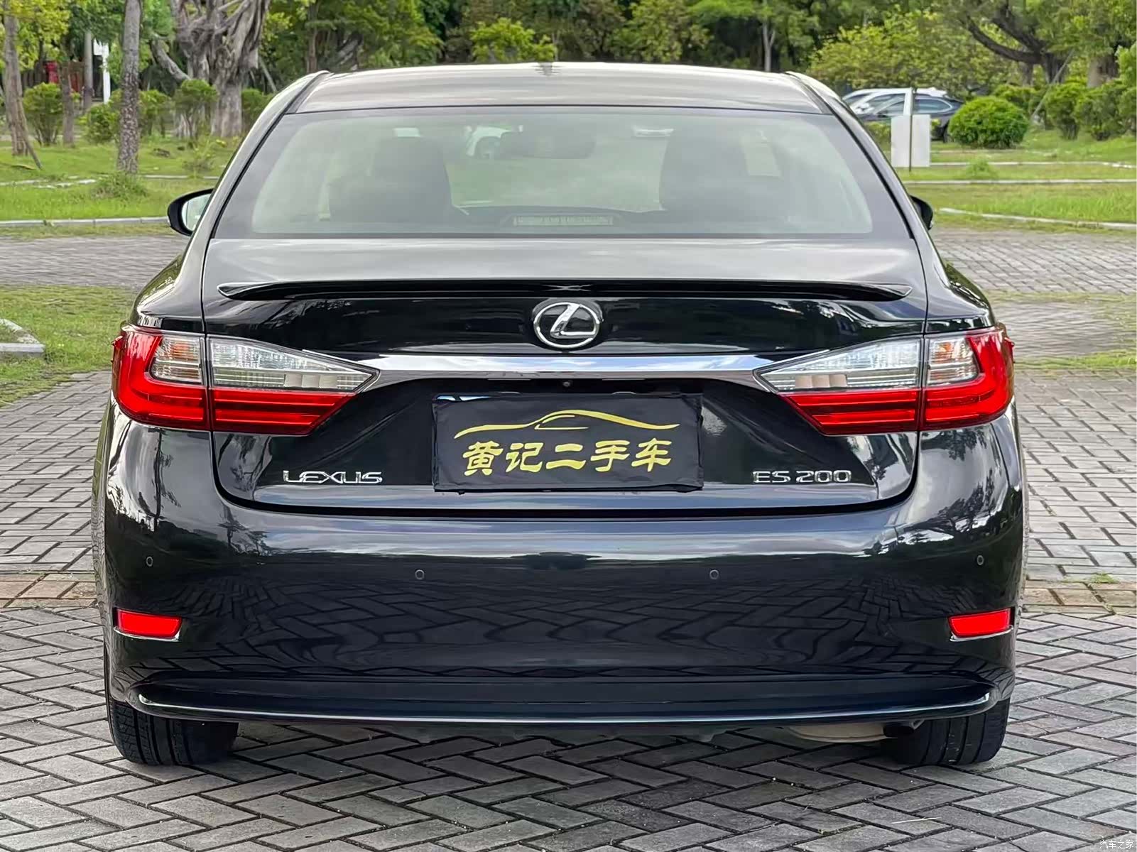 Lexus ES, 2015 6