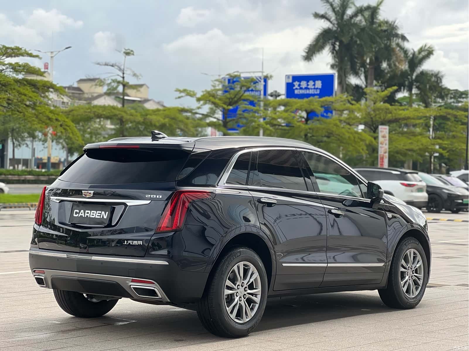 Cadillac XT5, 2022 все фото