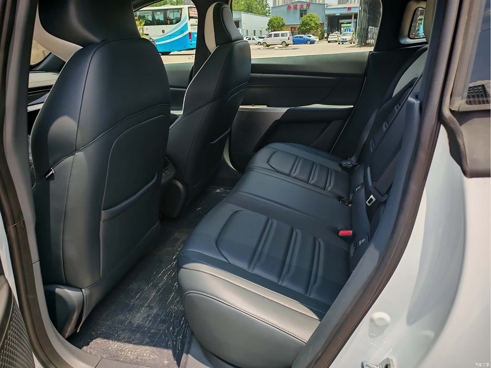 DongFeng eπ007, 2025 все фото