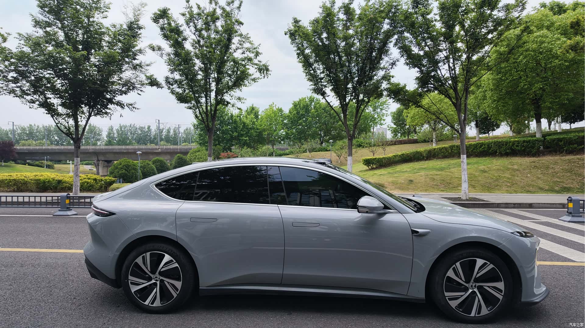 NIO ET5, 2023 все фото