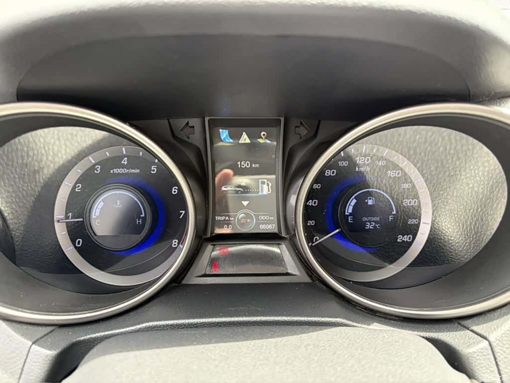 Changan CS75, 2016 4