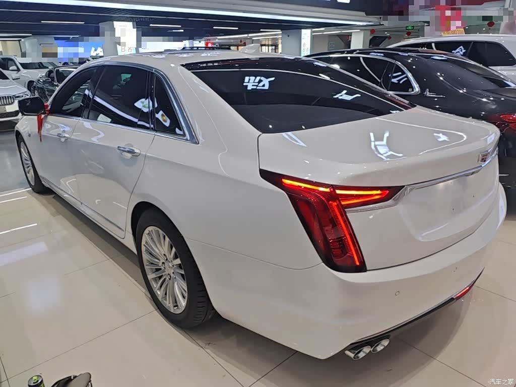 Cadillac CT6, 2023 все фото