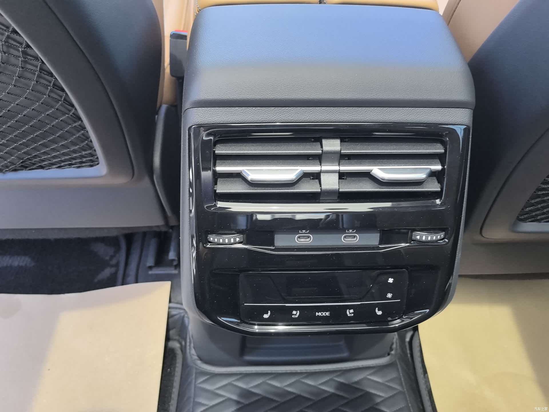 Audi Q6, 2024 10