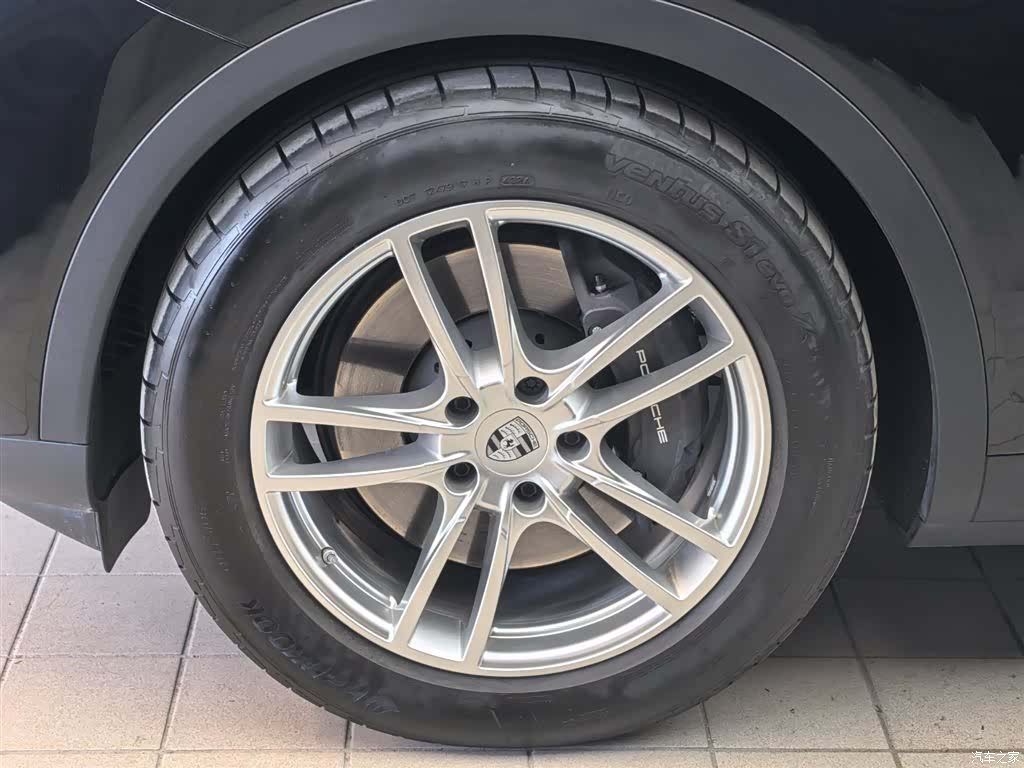 Porsche Cayenne, 2025 33