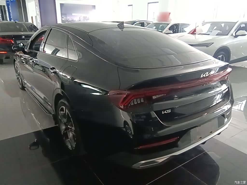 Kia K5, 2022 все фото