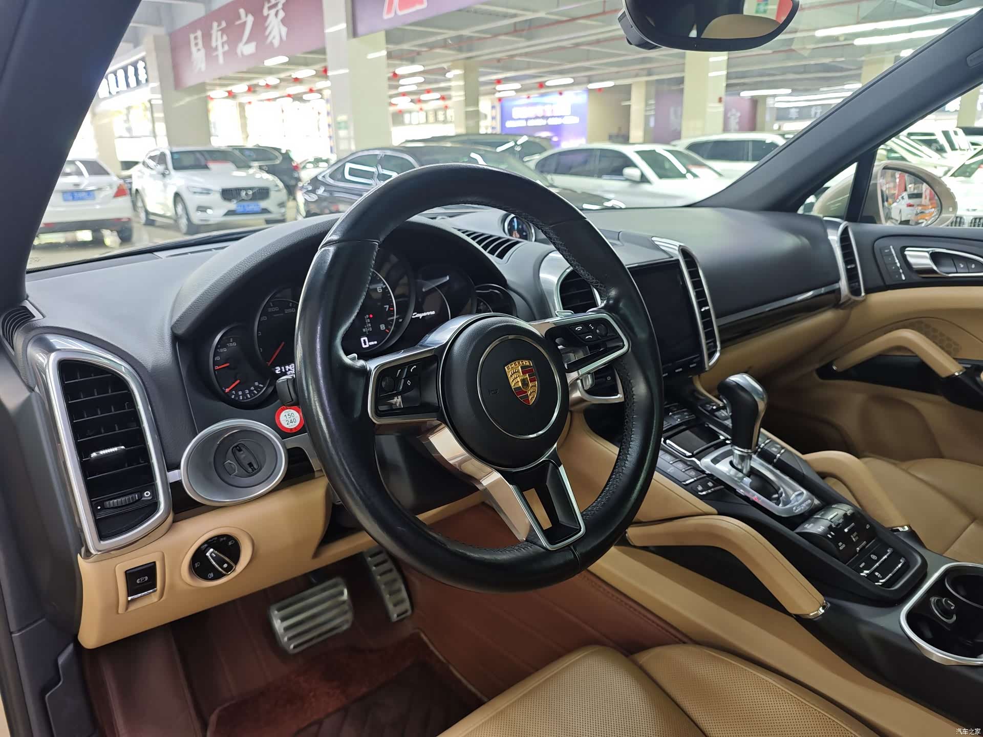 Porsche Cayenne, 2015 8