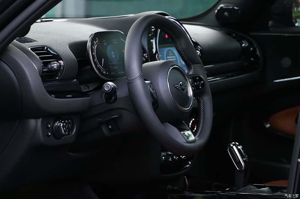 Mini Clubman, 2021 13