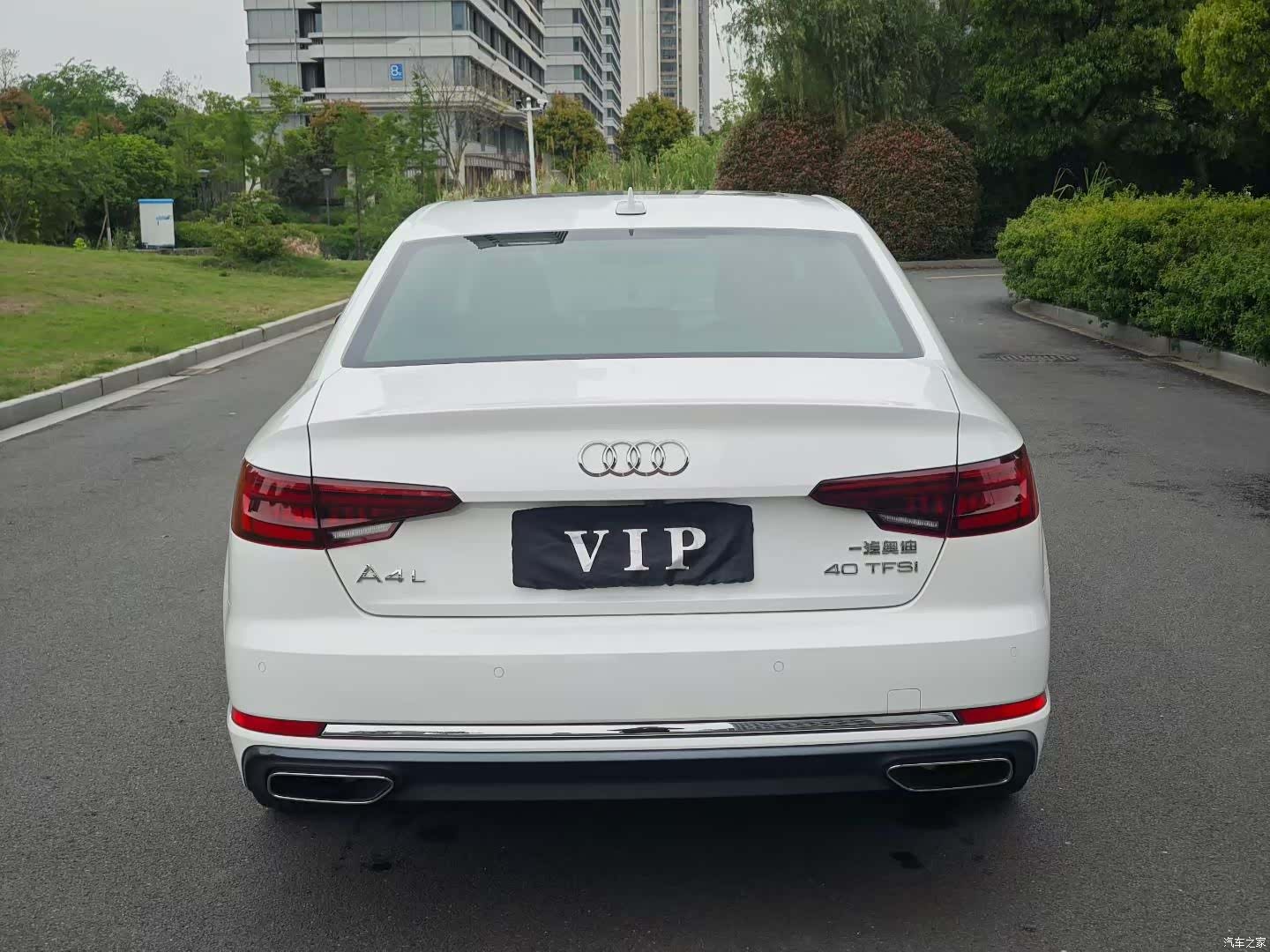 Audi A4L, 2019 4