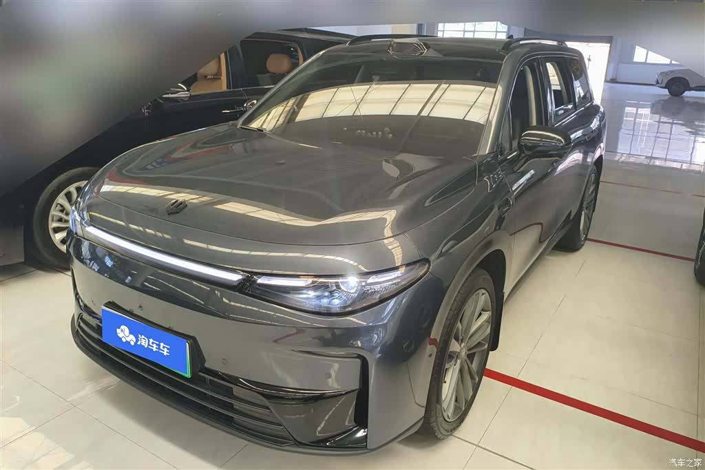 Leapmotor C16, 2025 1