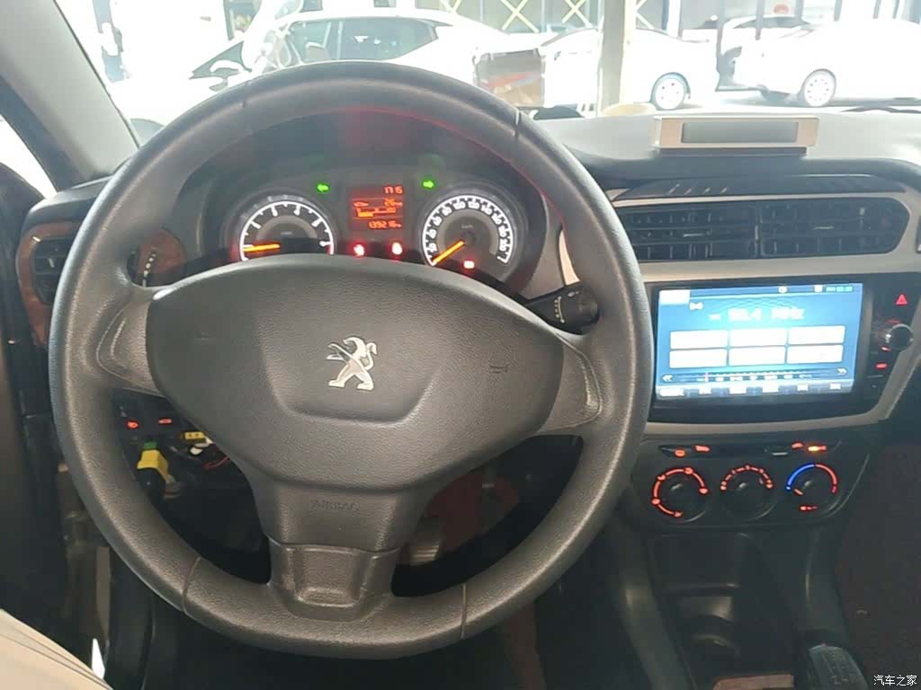 Peugeot 301, 2014 10