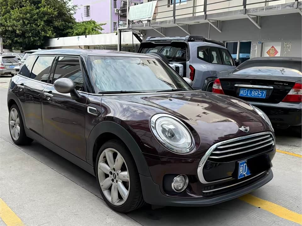MINI CLUBMAN