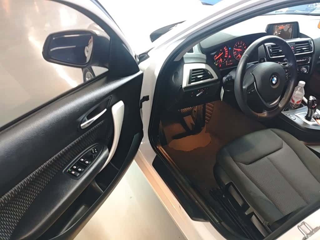 BMW 1 Series, 2017 16