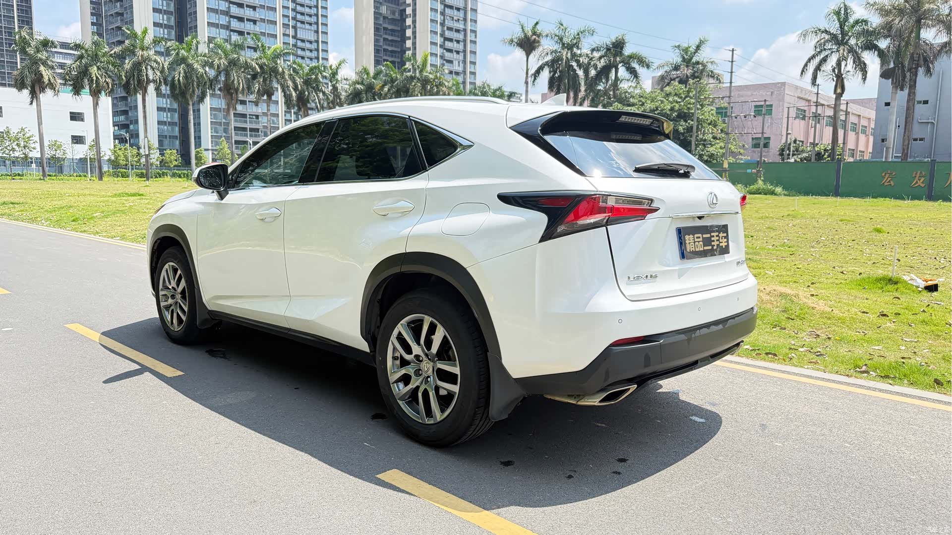 Lexus NX, 2016 все фото