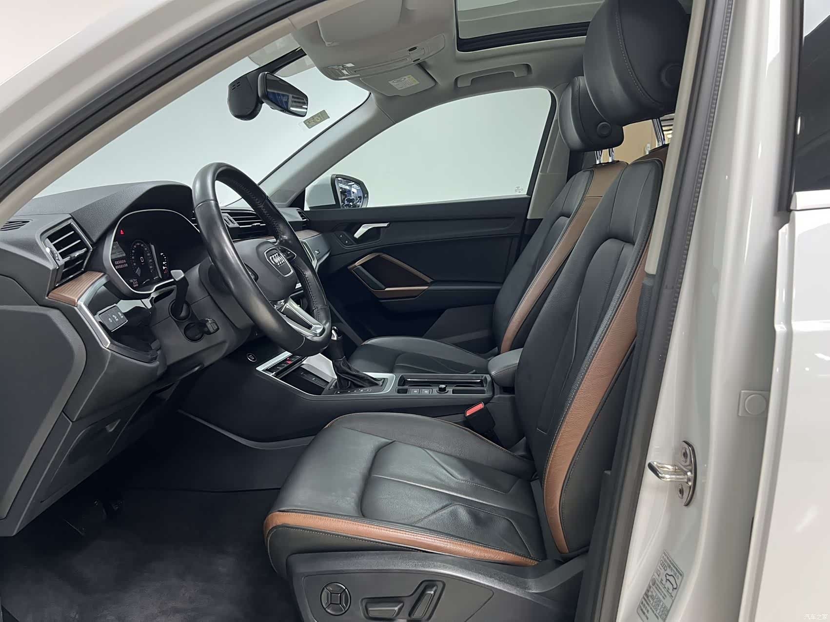 Audi Q3, 2021 12