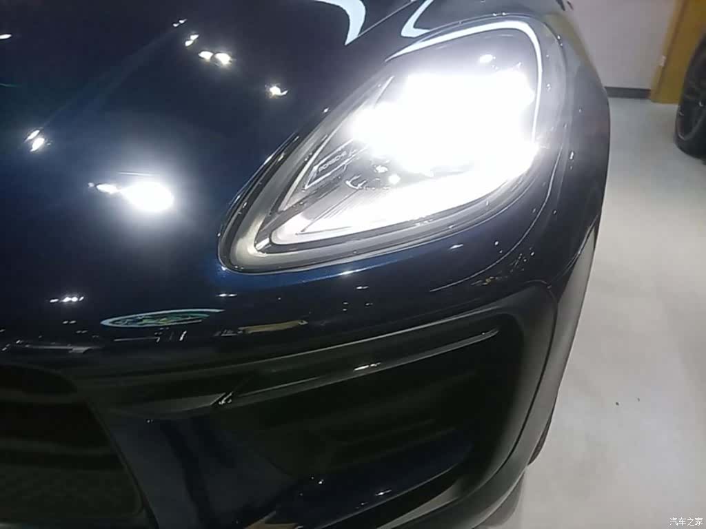 Porsche Macan, 2023 24