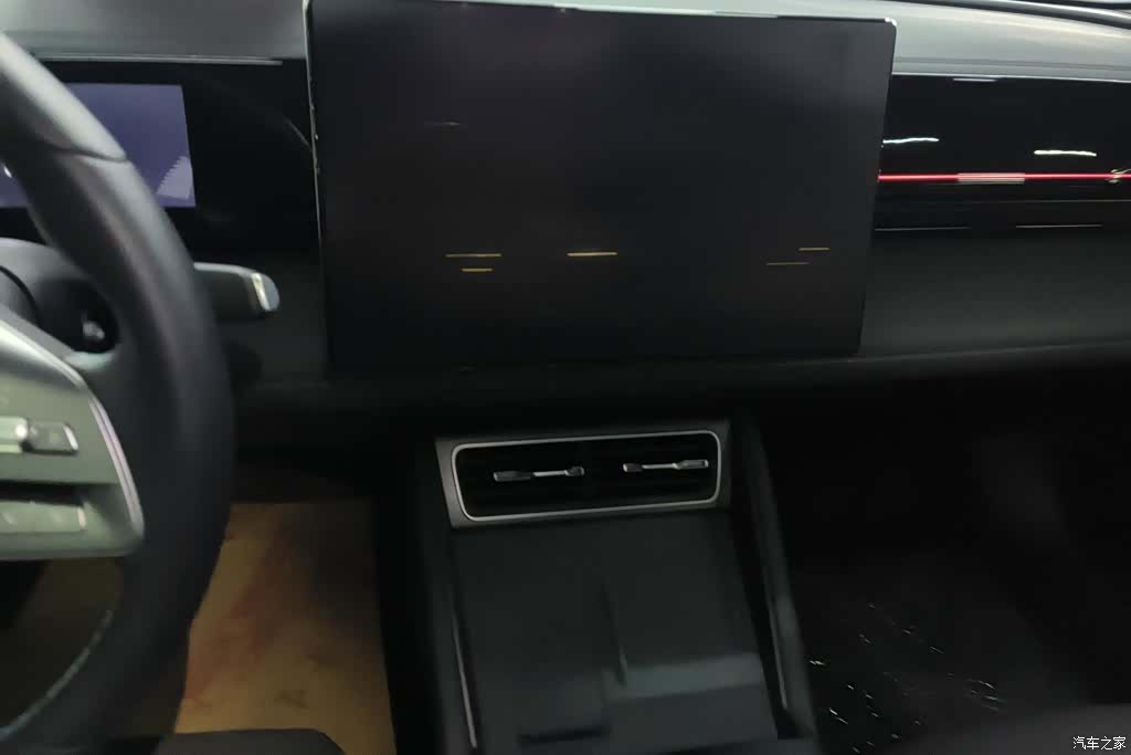 BYD Qin, 2025 13