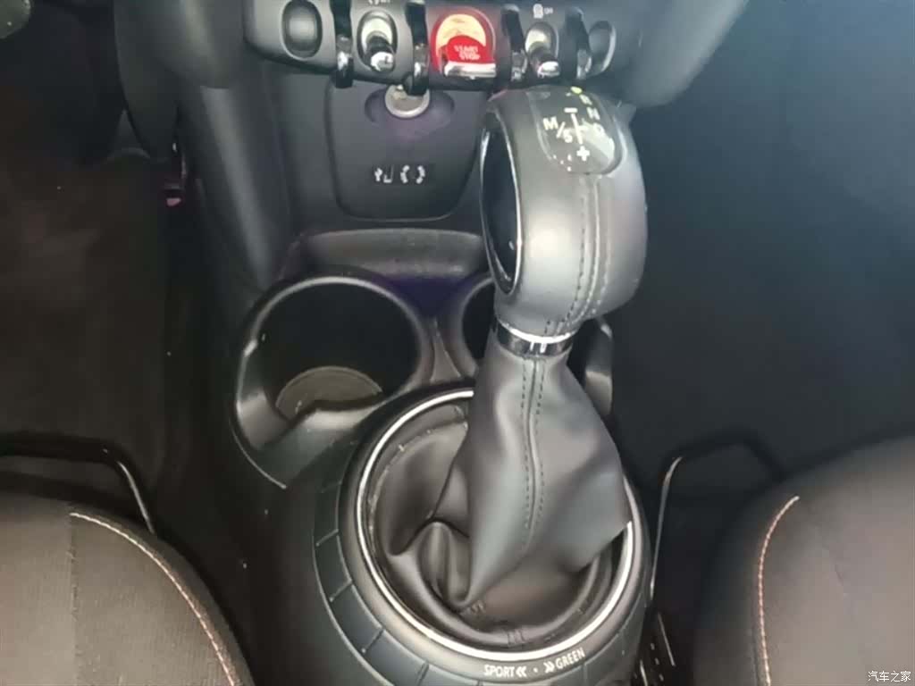 Mini Cooper, 2015 10
