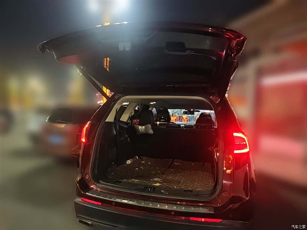 Ford Edge, 2019 10