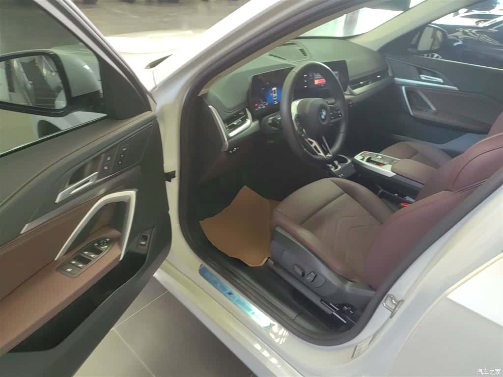BMW X1, 2025 16