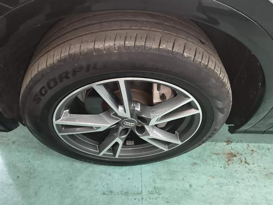 Audi Q5L
