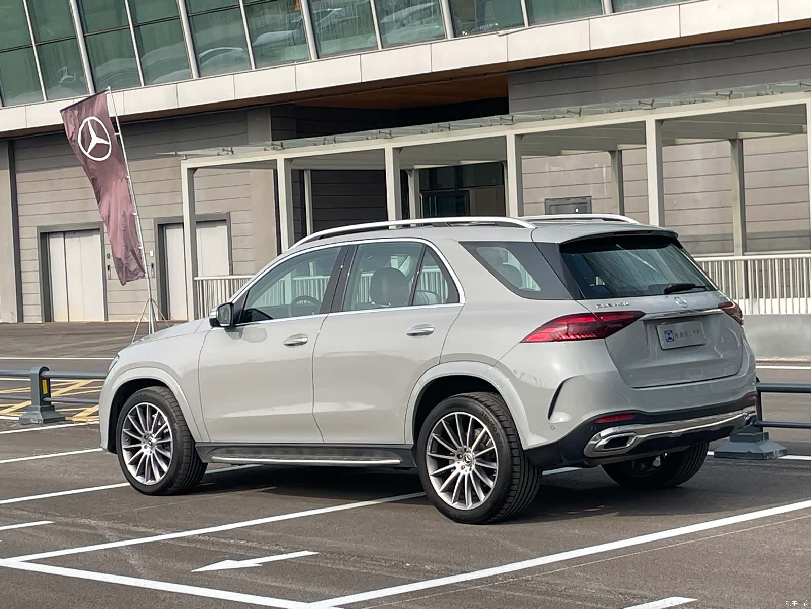 Mercedes-Benz GLE, 2023 9