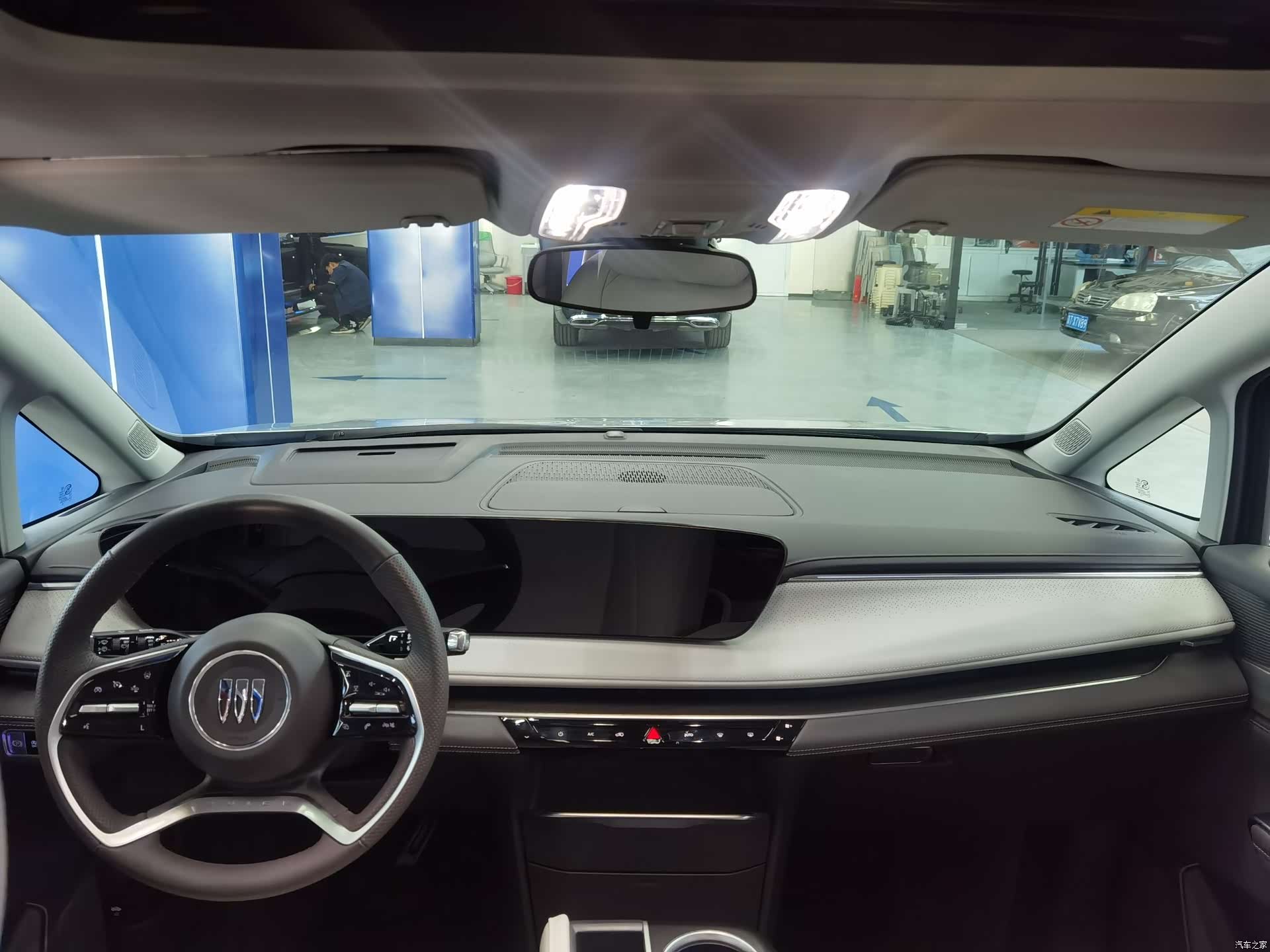 Buick GL8, 2025 19