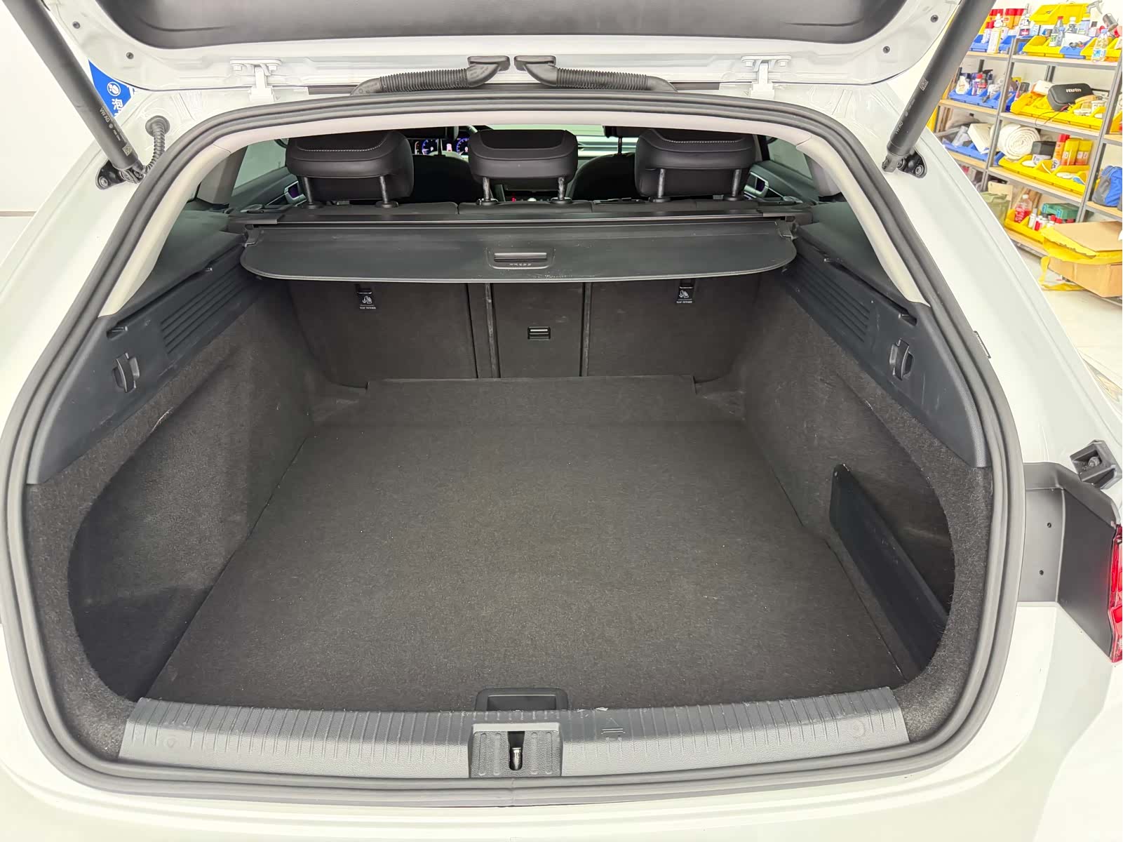 Volkswagen CC, 2024 13