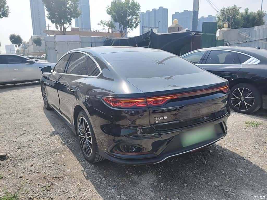 BYD Han, 2023 все фото