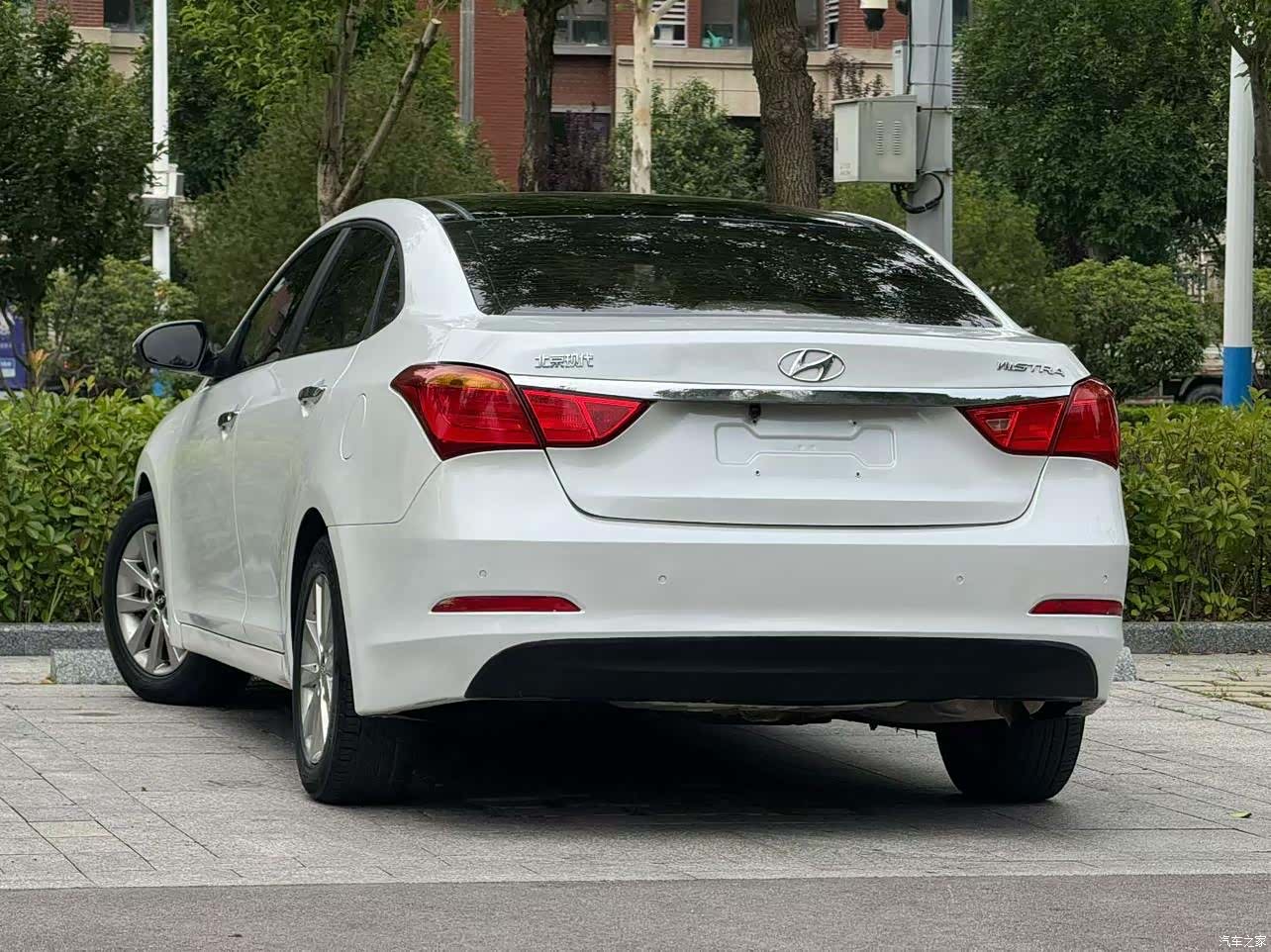 Hyundai GLS, 2015 7