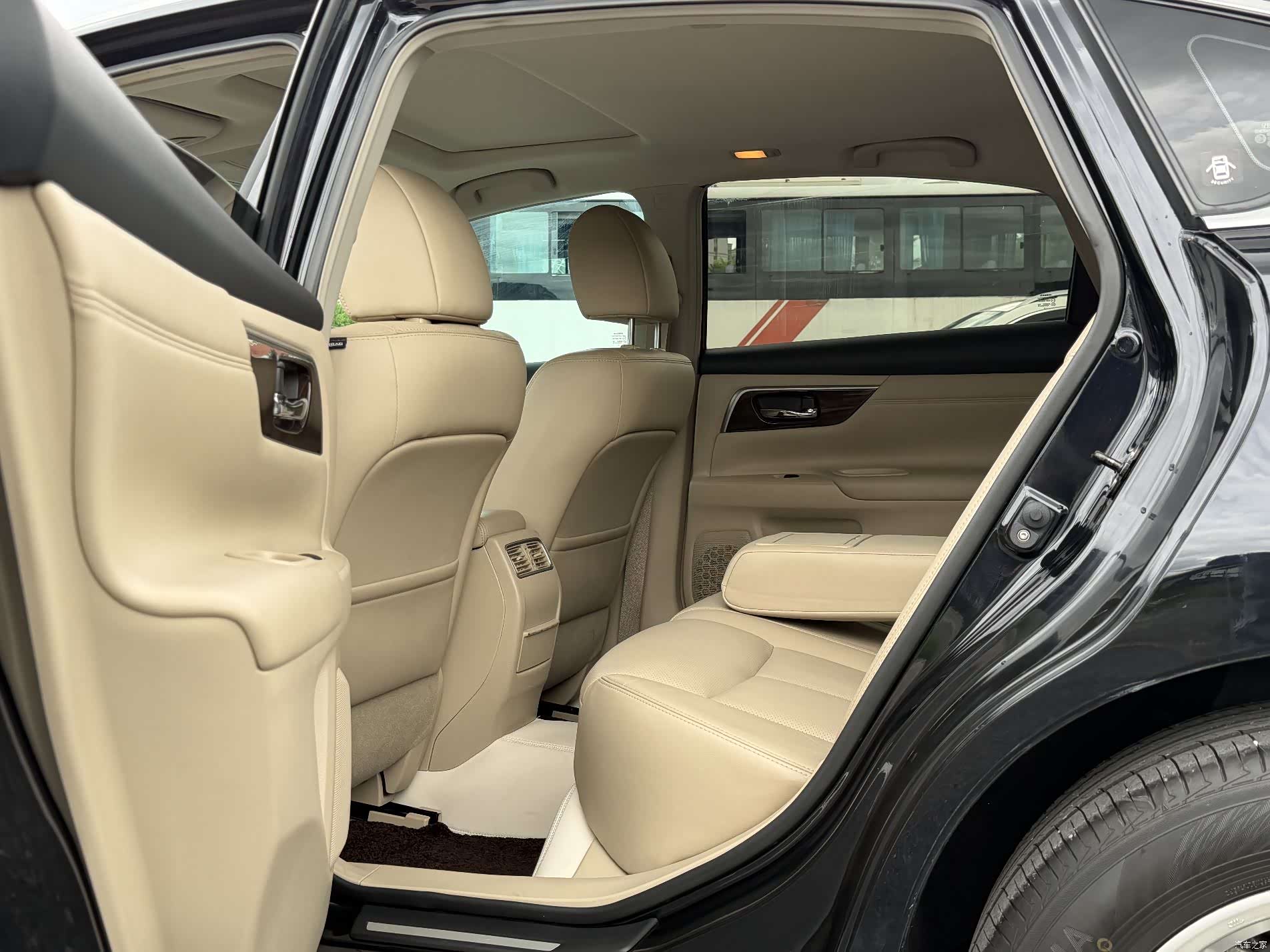 Nissan Teana, 2013 13