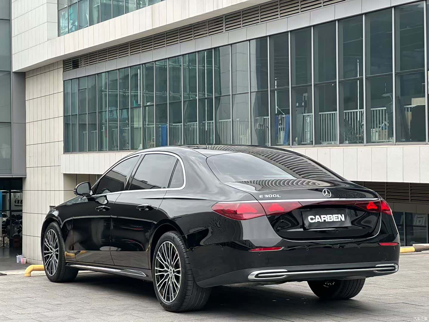 Mercedes-Benz E-Class, 2024 7