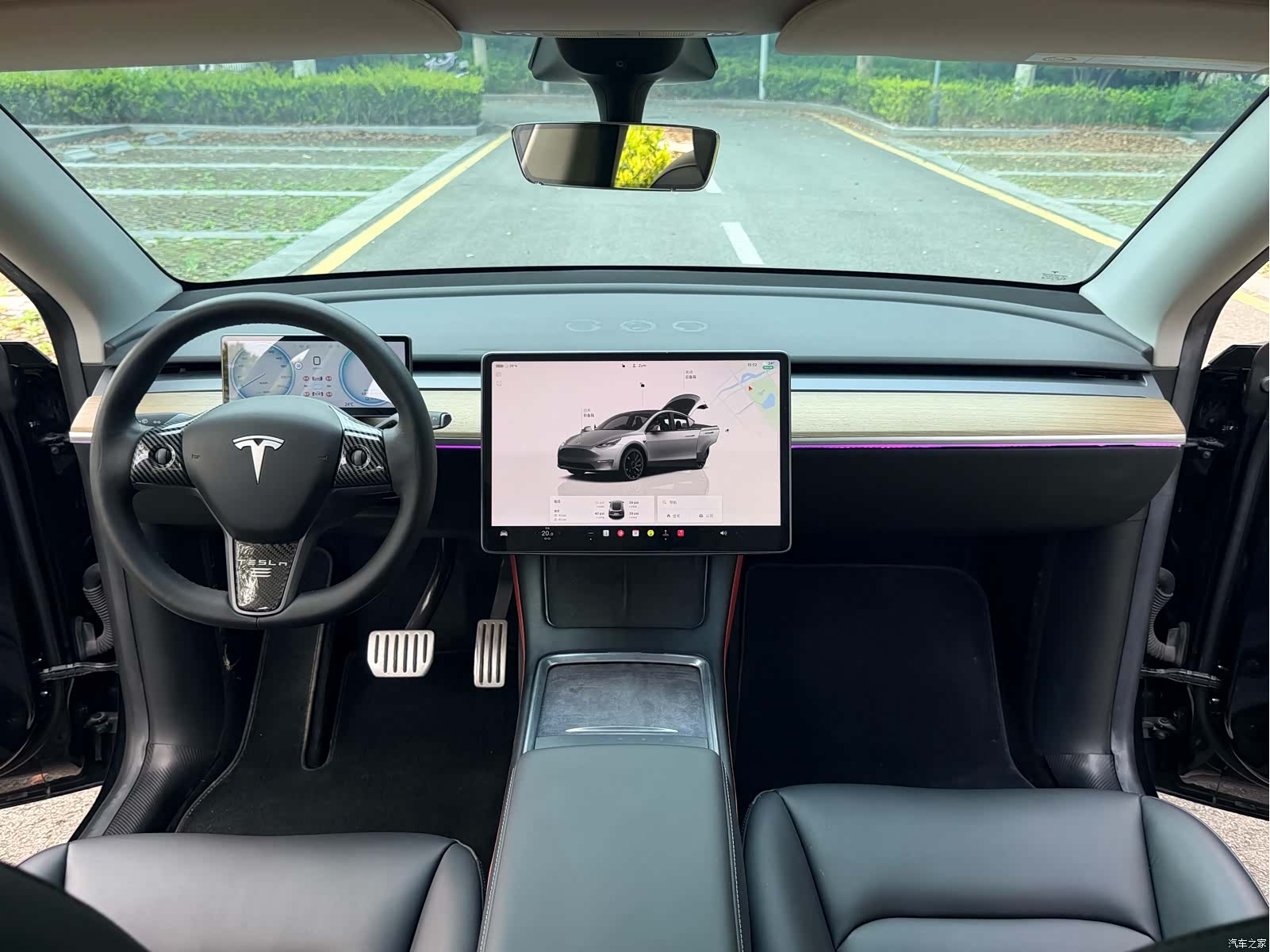 Tesla Model Y, 2022 16