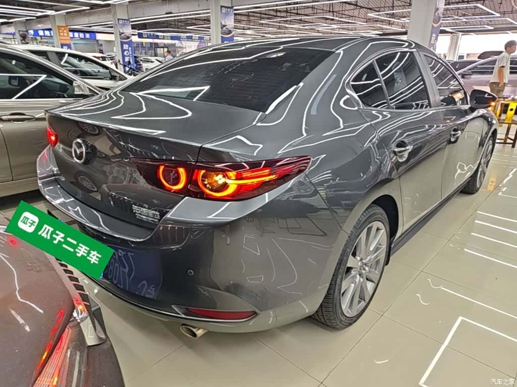 Mazda Mazda3, 2021 7