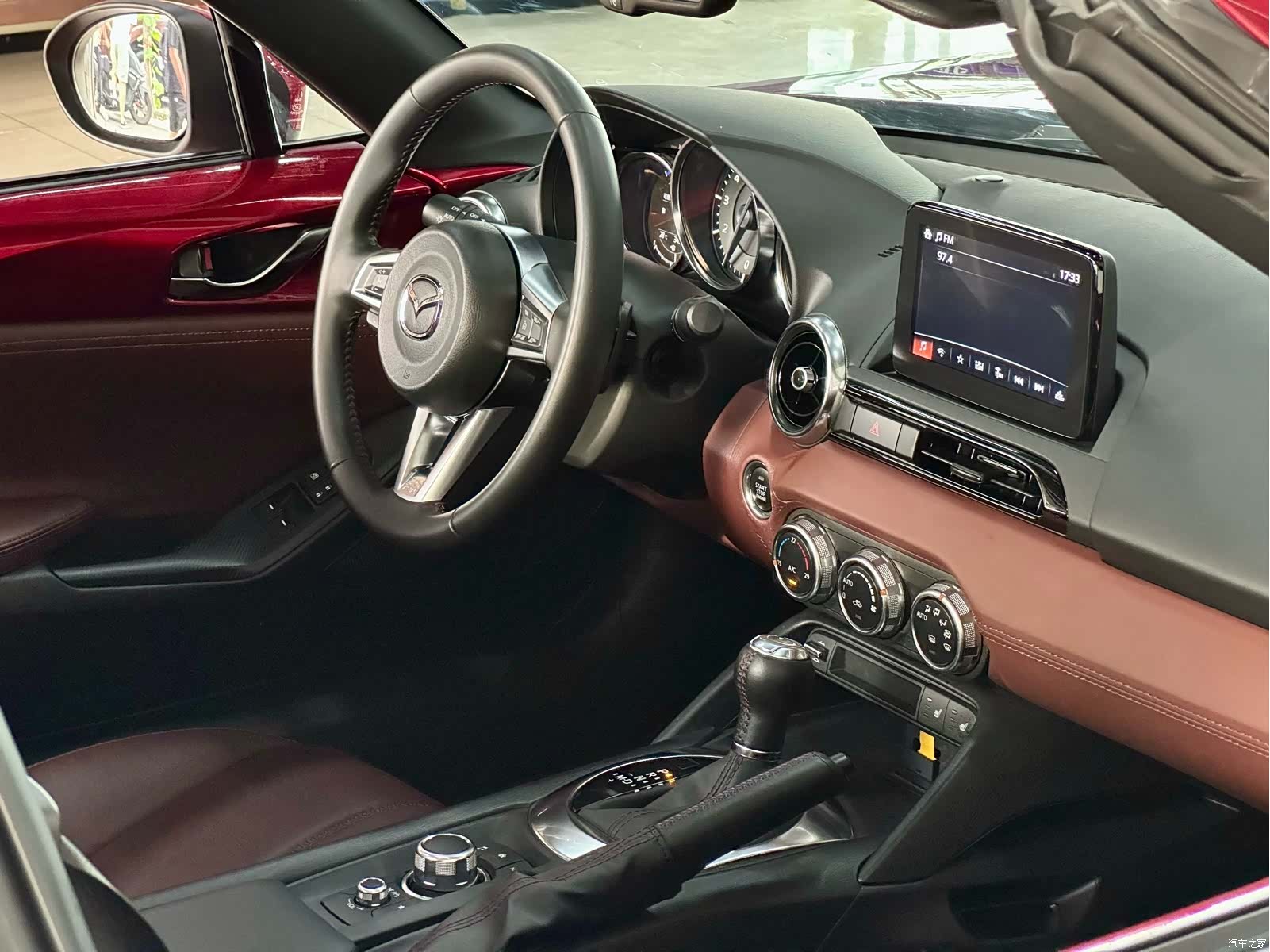 Mazda MX-5, 2018 24