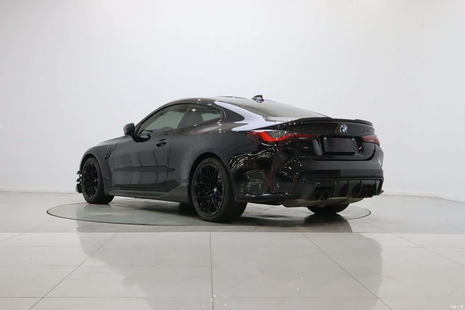 BMW M4, 2022 7