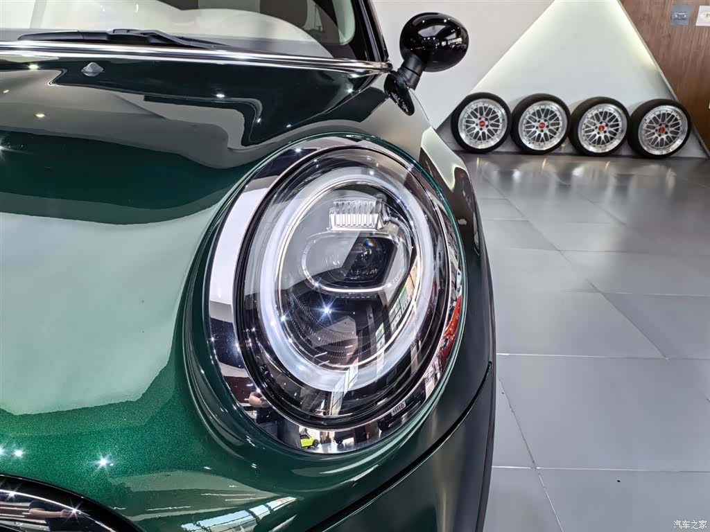 Mini Cooper, 2019 18