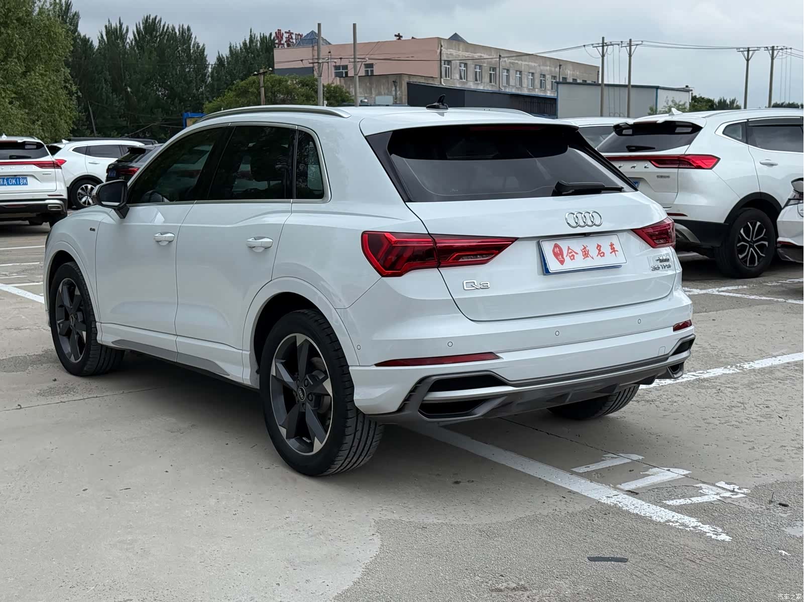 Audi Q3, 2022 3