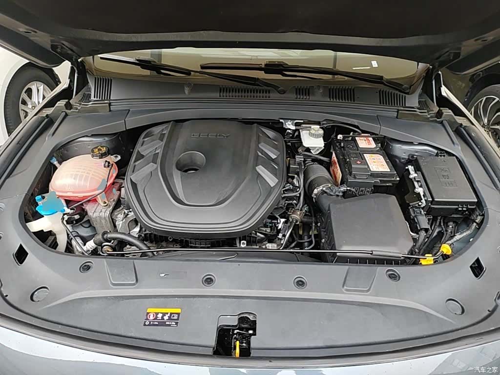 Geely Preface, 2022 20