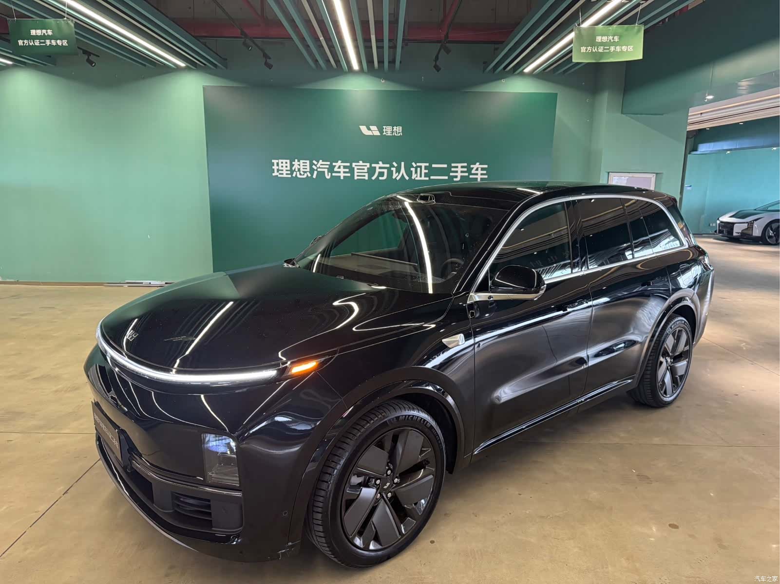 Li Auto L8, 2025 1