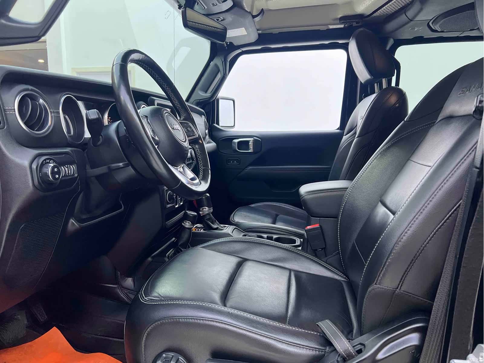 Jeep Wrangler, 2021 4
